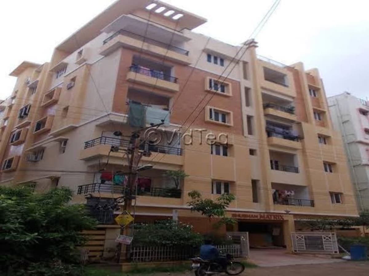 3 BHK Fully Furnished Flat in Madinaguda