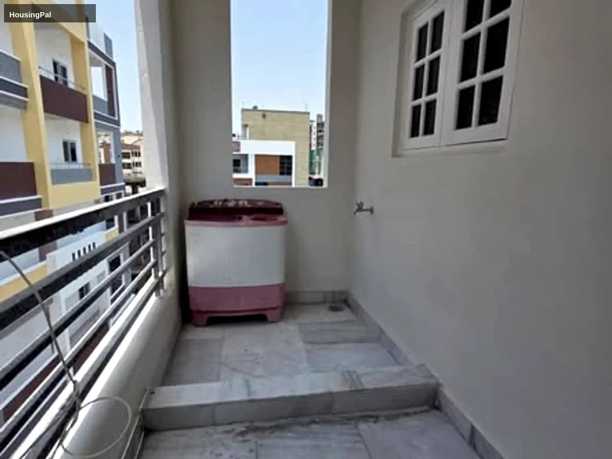 Flat Fully Furnished Flat in Financial District